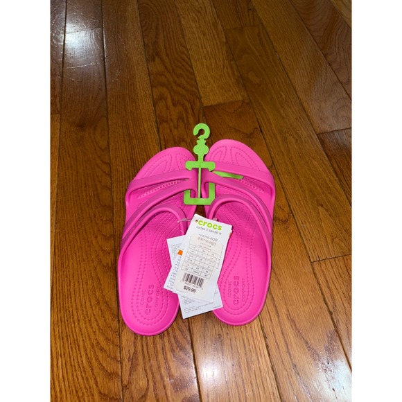 New Crocs Kadee II Sandal W Electric Pink Women's Size 7 Lightweight Slides - Picture 1 of 7